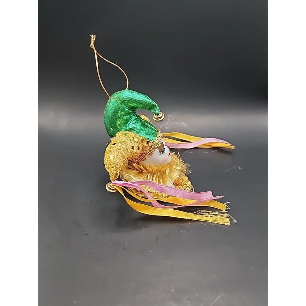 Jester Harlequin Clown Head Gold & Green Hand Painted Porcelain‎ Ornament/Magnet